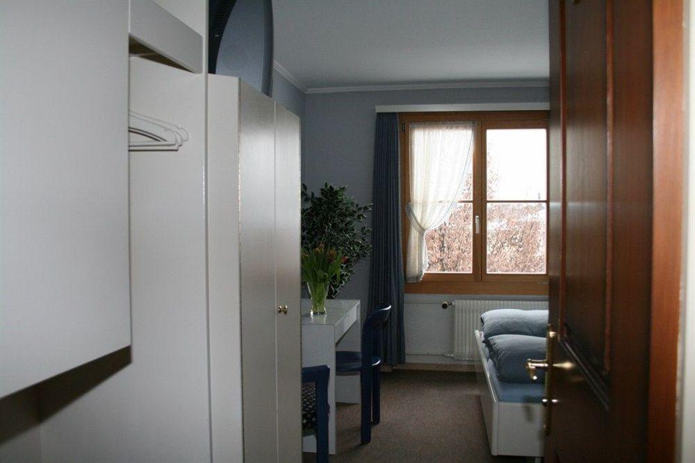 Italian Lifestyle Hotel & Osteria Chartreuse Thun Bagian luar foto