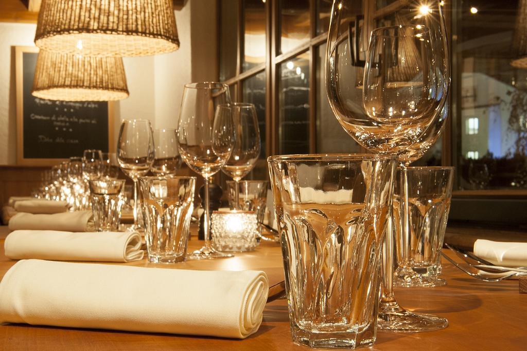 Italian Lifestyle Hotel & Osteria Chartreuse Thun Bagian luar foto