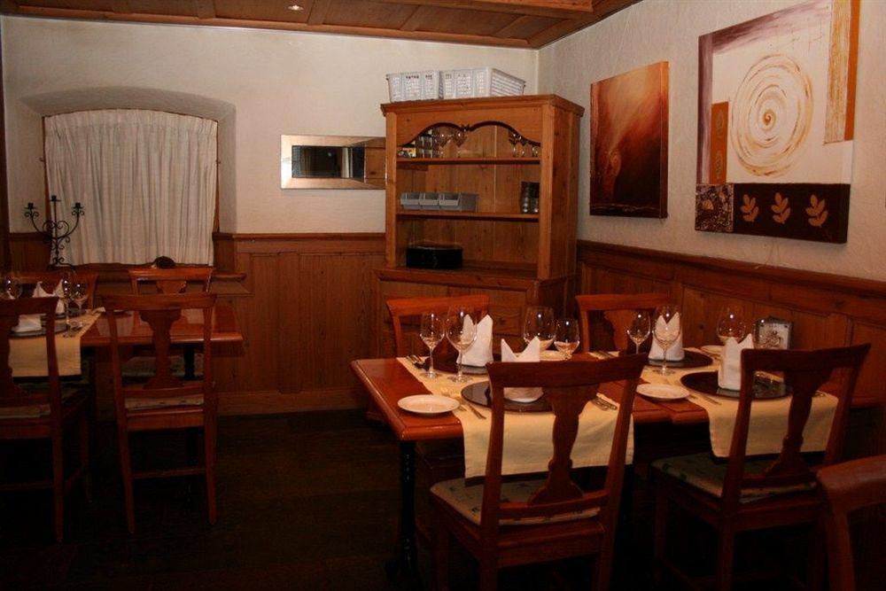 Italian Lifestyle Hotel & Osteria Chartreuse Thun Bagian luar foto