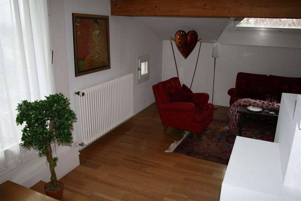 Italian Lifestyle Hotel & Osteria Chartreuse Thun Bagian luar foto