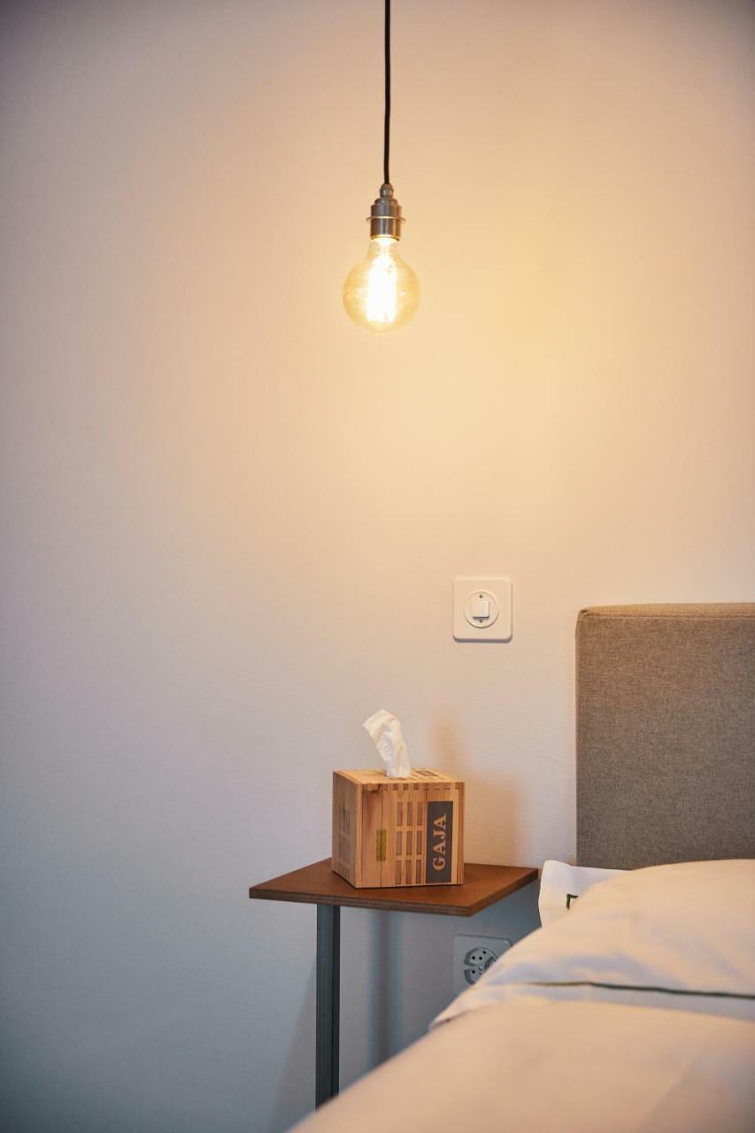 Italian Lifestyle Hotel & Osteria Chartreuse Thun Bagian luar foto